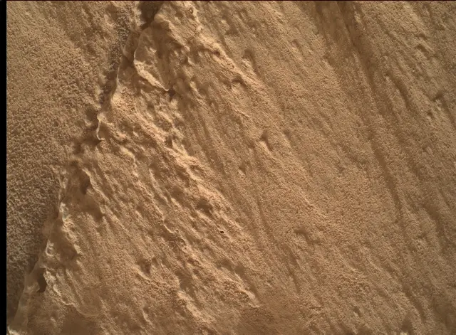 Sol 4867: Mars Hand Lens Imager (MAHLI)