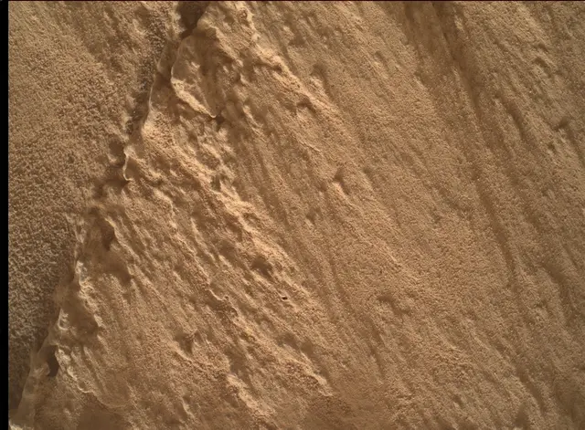 Sol 4867: Mars Hand Lens Imager (MAHLI)