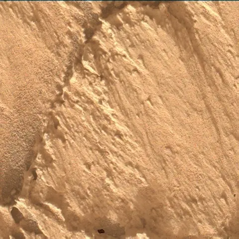 Sol 4867: Mars Hand Lens Imager (MAHLI)