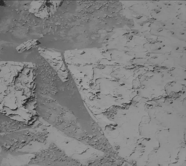 Sol 4870: Mast Camera (Mastcam)