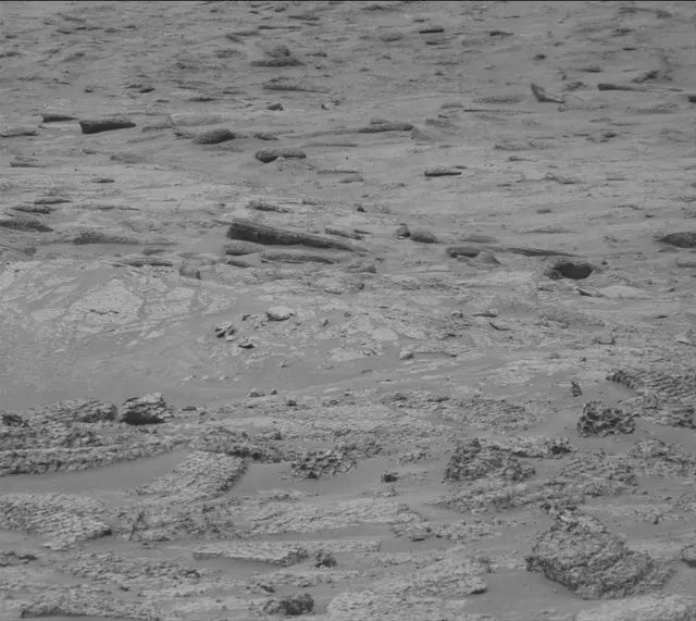 Sol 4870: Mast Camera (Mastcam)