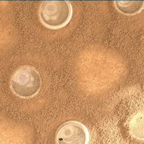 Sol 4870: Mars Hand Lens Imager (MAHLI)