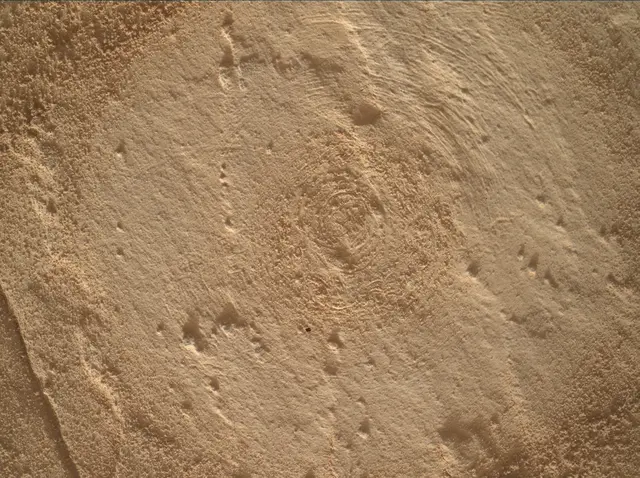 Sol 4870: Mars Hand Lens Imager (MAHLI)