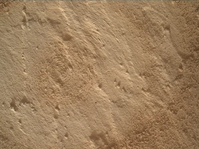 Sol 4870: Mars Hand Lens Imager (MAHLI)