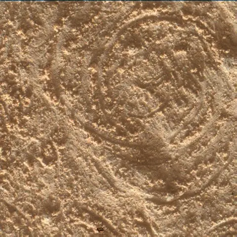 Sol 4870: Mars Hand Lens Imager (MAHLI)