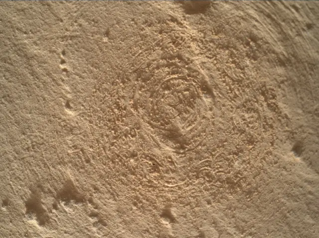 Sol 4870: Mars Hand Lens Imager (MAHLI)