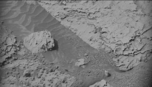 Sol 4873: Mast Camera (Mastcam)