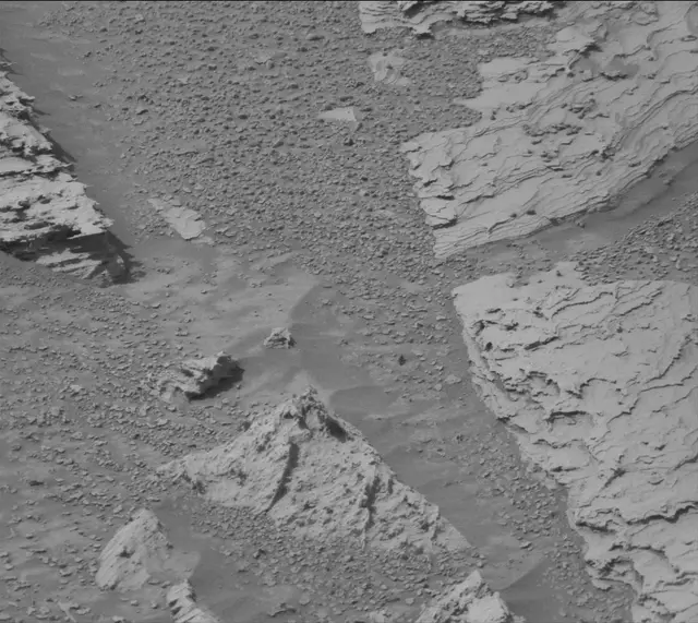 Sol 4873: Mast Camera (Mastcam)