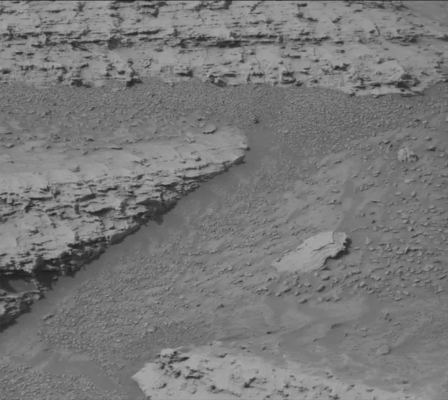 Sol 4873: Mast Camera (Mastcam)