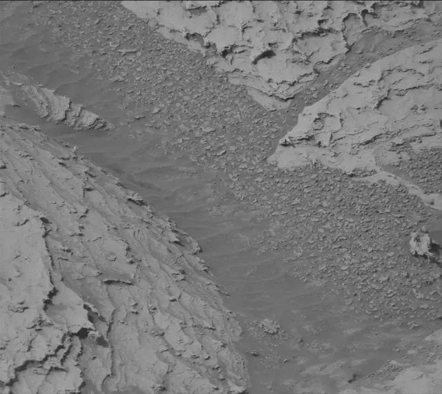 Sol 4873: Mast Camera (Mastcam)