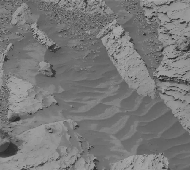 Sol 4873: Mast Camera (Mastcam)