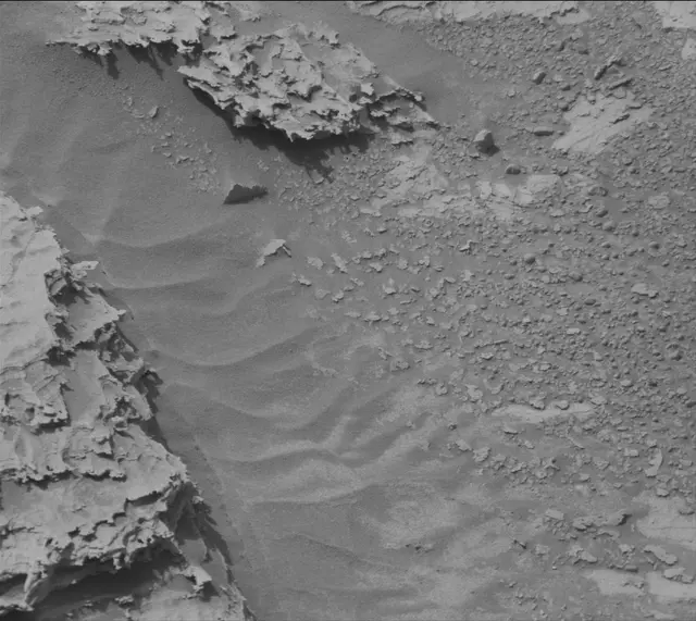 Sol 4873: Mast Camera (Mastcam)