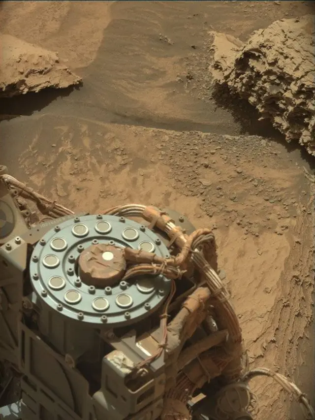 Sol 4881: Mast Camera (Mastcam)