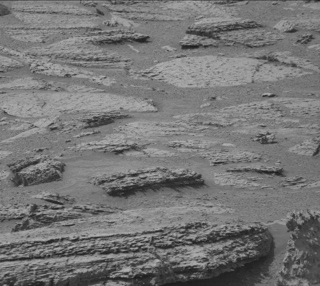 Sol 4882: Mast Camera (Mastcam)
