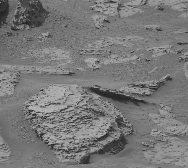 Sol 4882: Mast Camera (Mastcam)