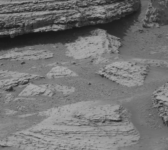 Sol 4882: Mast Camera (Mastcam)