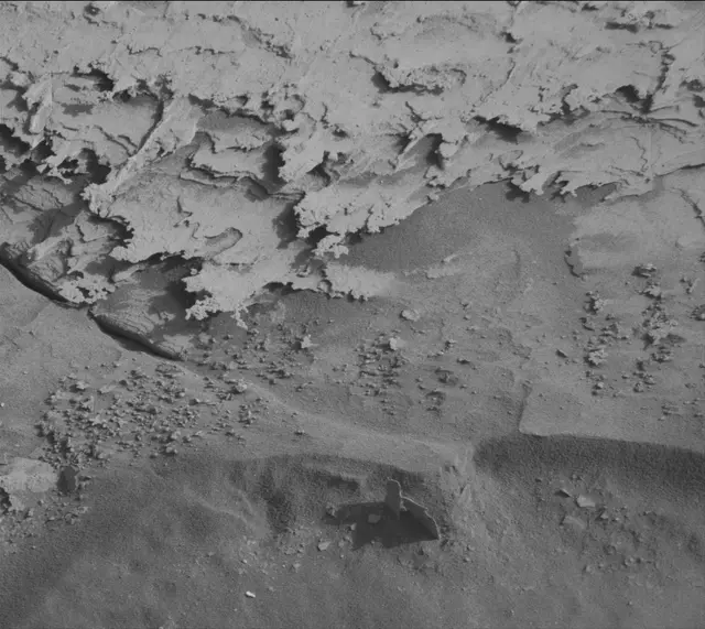 Sol 4885: Mast Camera (Mastcam)