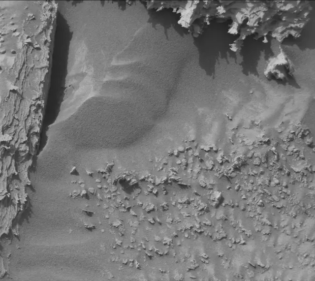Sol 4886: Mast Camera (Mastcam)
