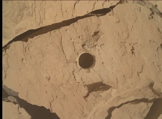 Sol 4886: Mars Hand Lens Imager (MAHLI)
