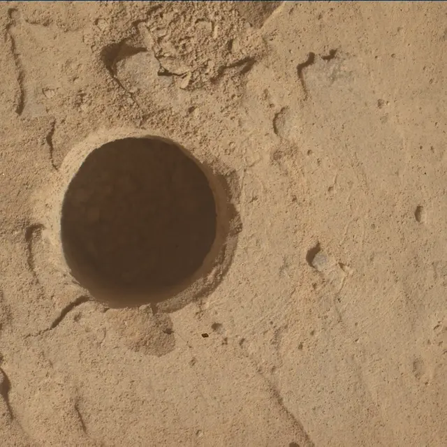 Sol 4886: Mars Hand Lens Imager (MAHLI)