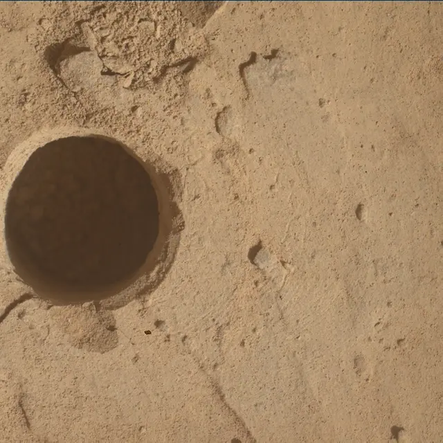 Sol 4886: Mars Hand Lens Imager (MAHLI)