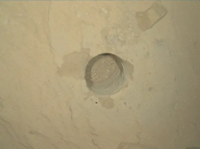 Sol 4886: Mars Hand Lens Imager (MAHLI)