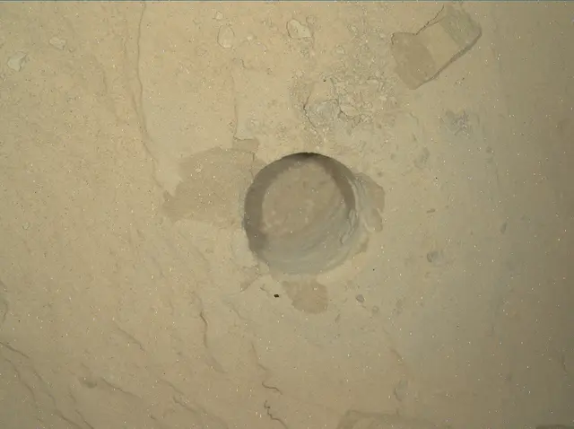 Sol 4886: Mars Hand Lens Imager (MAHLI)