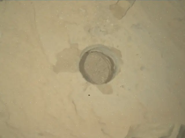 Sol 4886: Mars Hand Lens Imager (MAHLI)