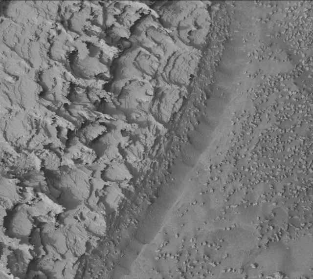 Sol 4887: Mast Camera (Mastcam)