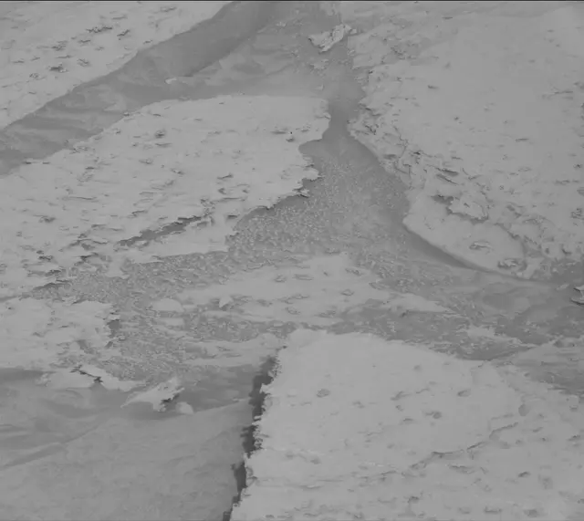 Sol 4887: Mast Camera (Mastcam)
