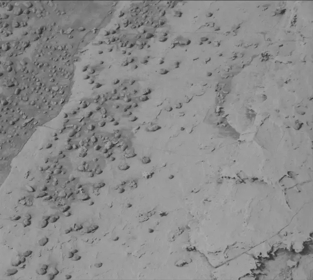 Sol 4887: Mast Camera (Mastcam)