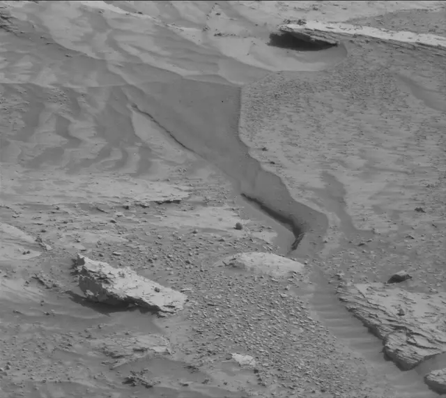 Sol 4887: Mast Camera (Mastcam)