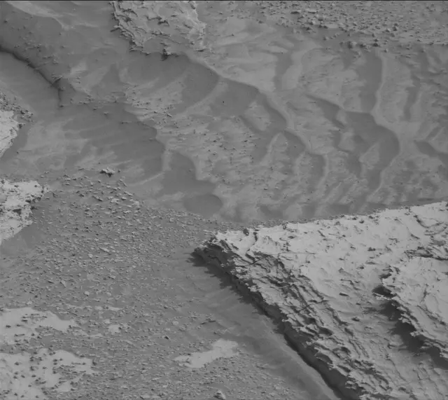 Sol 4887: Mast Camera (Mastcam)