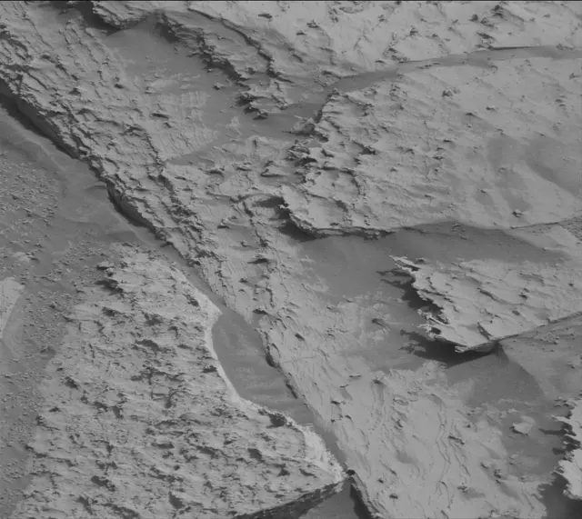 Sol 4887: Mast Camera (Mastcam)