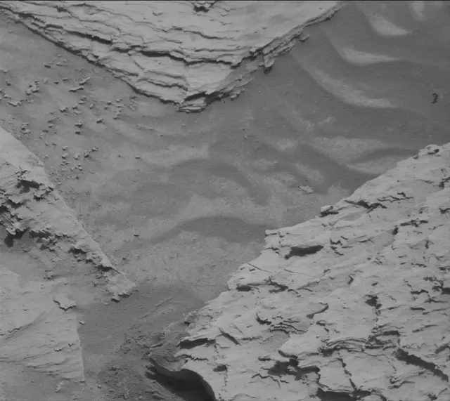 Sol 4887: Mast Camera (Mastcam)