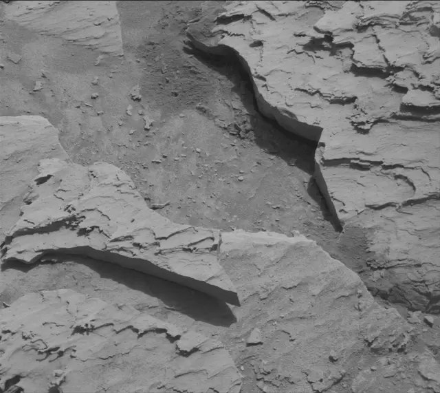 Sol 4887: Mast Camera (Mastcam)