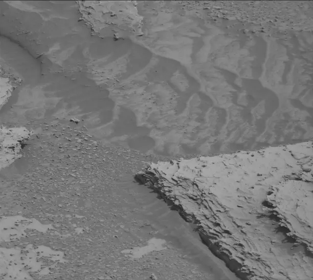 Sol 4887: Mast Camera (Mastcam)