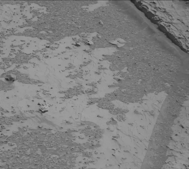 Sol 4887: Mast Camera (Mastcam)