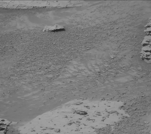 Sol 4887: Mast Camera (Mastcam)