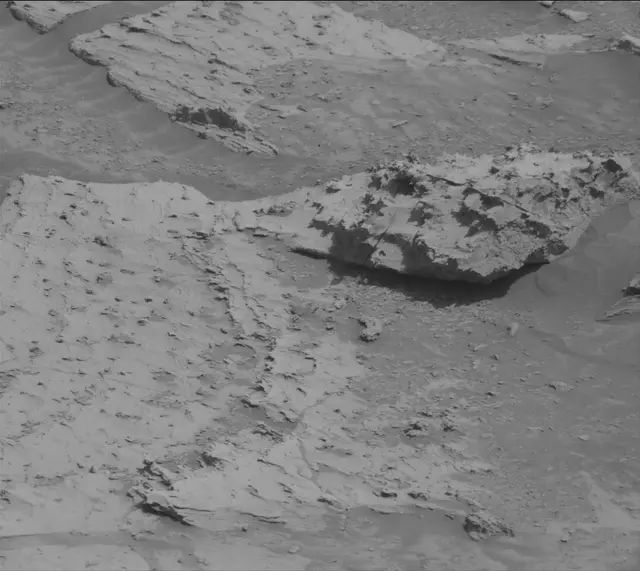 Sol 4887: Mast Camera (Mastcam)