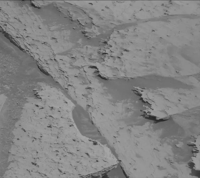 Sol 4887: Mast Camera (Mastcam)