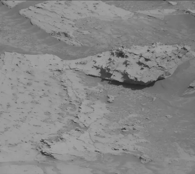 Sol 4887: Mast Camera (Mastcam)