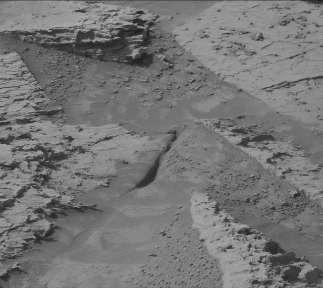 Sol 4887: Mast Camera (Mastcam)