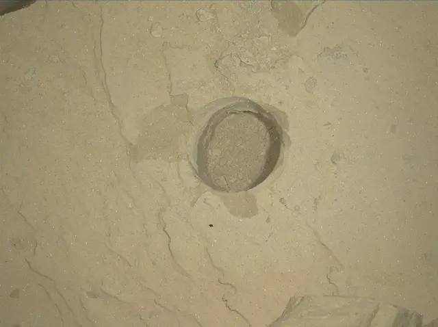 Sol 4887: Mars Hand Lens Imager (MAHLI)