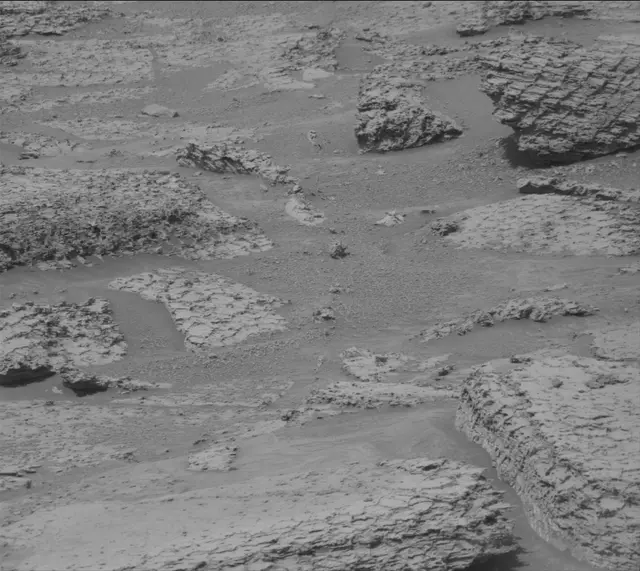 Sol 4888: Mast Camera (Mastcam)