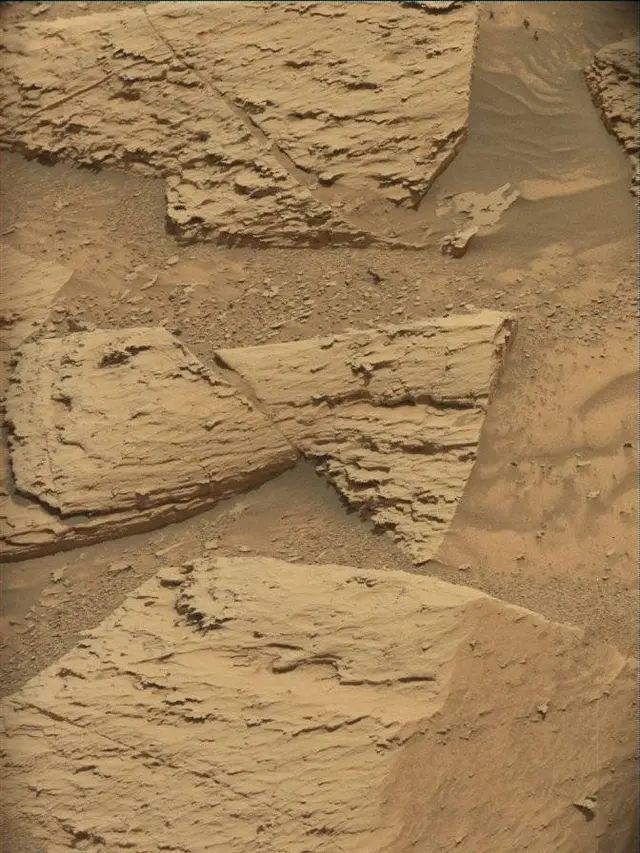 Sol 4889: Mast Camera (Mastcam)