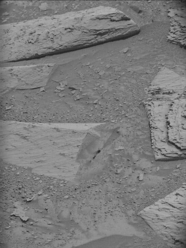 Sol 4889: Mast Camera (Mastcam)