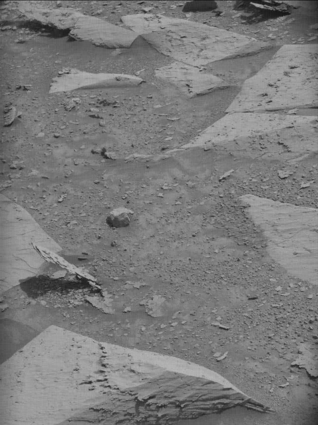 Sol 4889: Mast Camera (Mastcam)