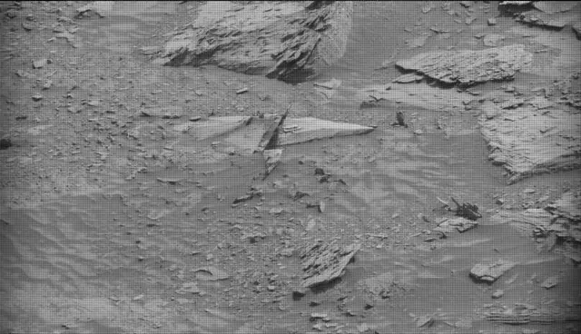 Sol 4890: Mast Camera (Mastcam)