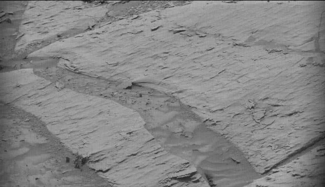 Sol 4890: Mast Camera (Mastcam)